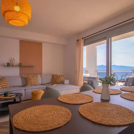 Modern Seaview Apartamento *