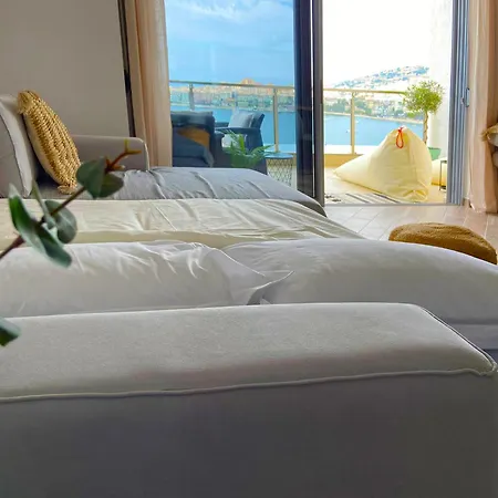 Modern Seaview Apartment Sarande